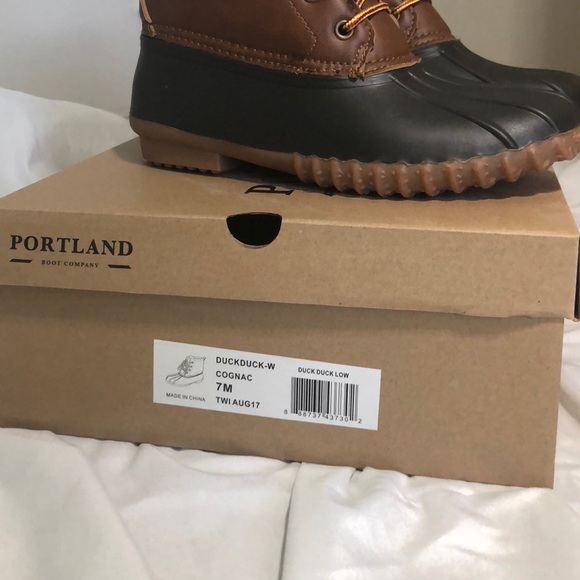NEW Portland Boot Company Duck Boots - Picture 7 of 7